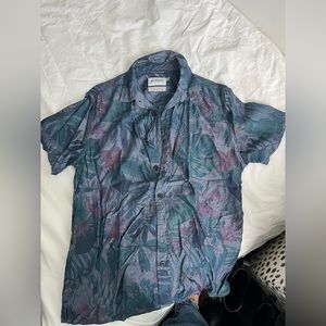 Goodfellow tropical button up